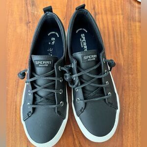 Sperry leather black sneakers women size 9 EUC